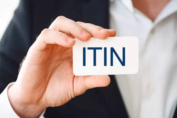 Paso a Paso: Cómo Solicitar un ITIN y Por Qué Necesita un Agente de Aceptación del IRS